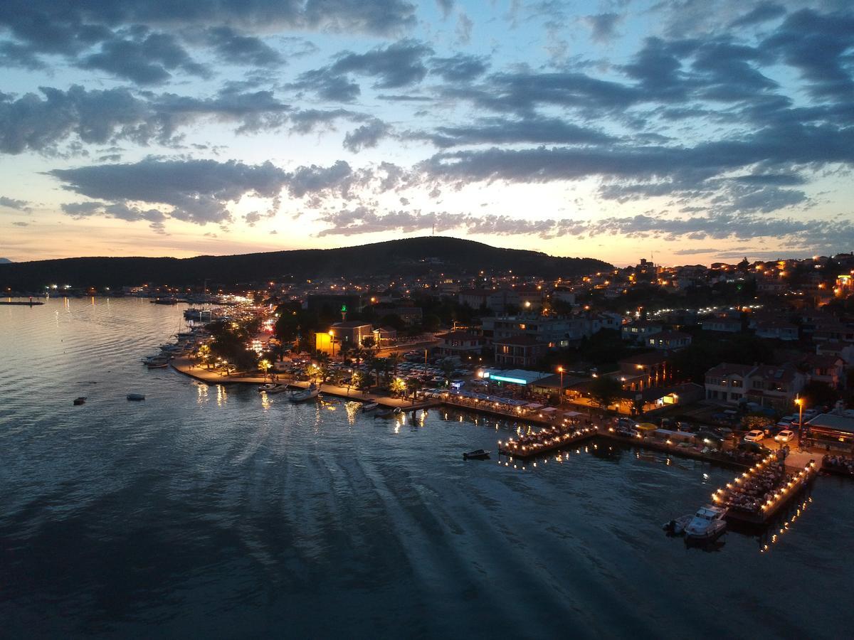 Cunda Deniz Hotel Ayvalı Exterior foto
